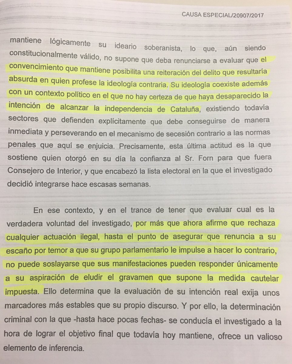 jpurias's tweet photo. El juez Llarena ya no disimula. El Auto de hoy por el que mantiene al exconsejero Forn en prisión provisional toma en cuenta para ello su ideología.  Sin complejos. https://t.co/pvQbKdTmXI