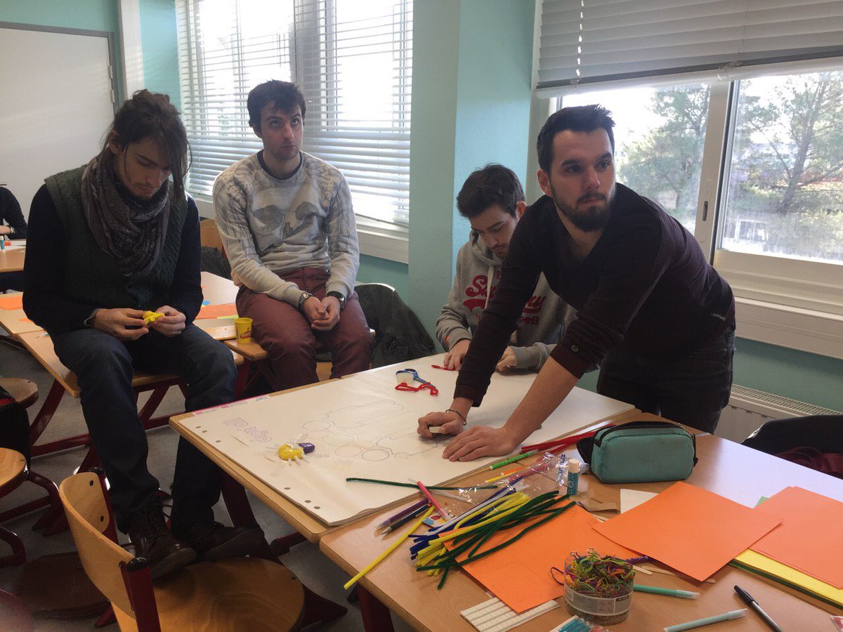 CousinetMarion's tweet photo. #Hackathon//Bravo aux étudiants @IMTMinesAles! C’est parti pour le challenge d’équipe! Restez connectés @CaissepargneLR pour en savoir plus! https://t.co/oG1fzbV7PY