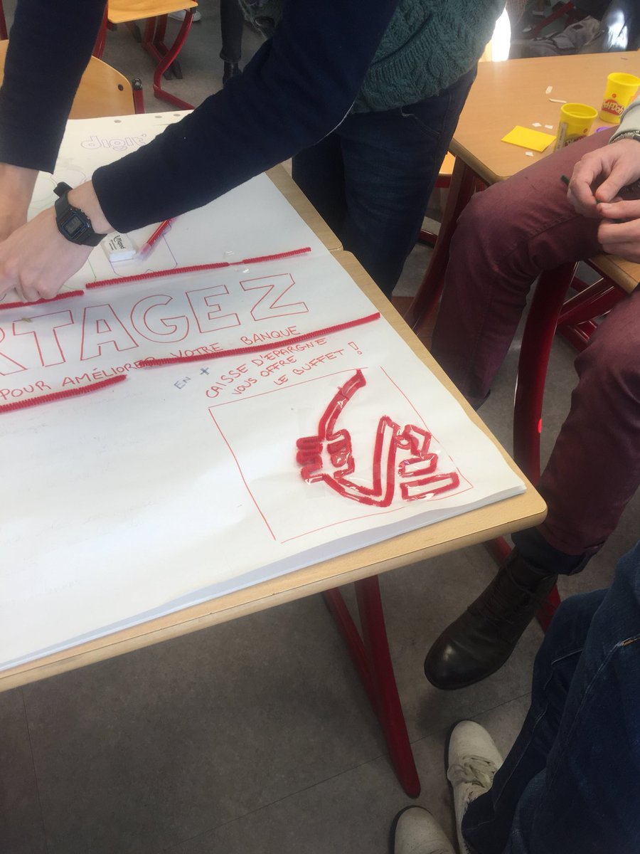 CousinetMarion's tweet photo. #Hackathon//Bravo aux étudiants @IMTMinesAles! C’est parti pour le challenge d’équipe! Restez connectés @CaissepargneLR pour en savoir plus! https://t.co/oG1fzbV7PY
