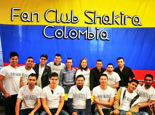 FCShakiColombia's tweet photo. @shakira toda la familia del @FCShakiColombia te desea lo mejor que tengas un día muy especial 👸 #HappyBirthdayShakira #HBDShakira https://t.co/EdPmFnLM9F