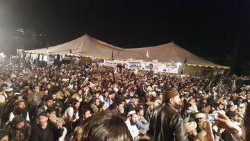 WaseemZebKhan's tweet image. Shame on the #PuppetMedia and #LifafaJournalists by ignoring #PakhtoonsLongMarch media &amp;amp; journalists are directly &amp;amp; equally responsible for the killing of Pakhtoons

#JusticeForNaqib 
#PashtunLongMarch 
#PashtunRejectStateTerrorism 
#NoToPuppetMedia