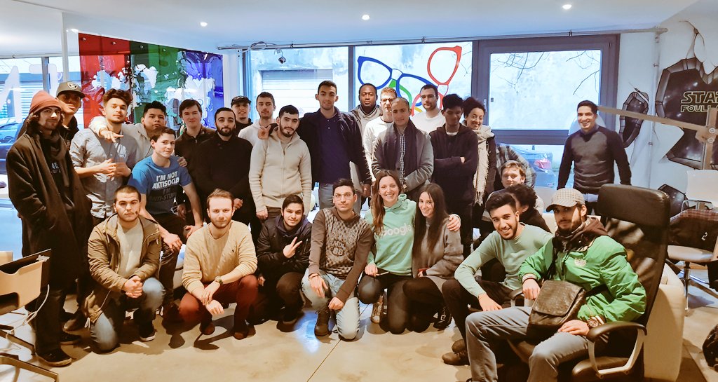 molengeek's tweet photo. MolenGeek Coding School 🤘🤘🤘 https://t.co/CBSqYDJpdX