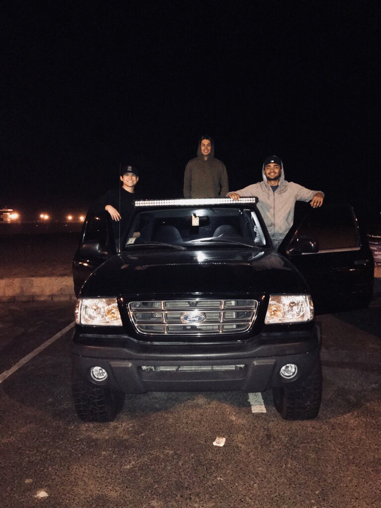alfreddddo12's tweet photo. HBD🔞 Much love for you brodie❤️ #SIMONQUESI https://t.co/bkaj6NK4gh