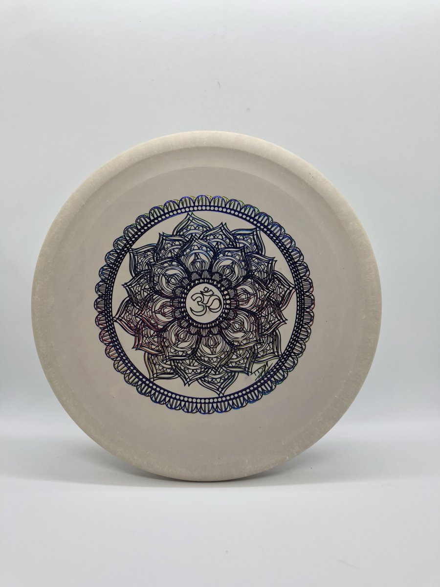 ElementDiscs's tweet image. #Beautiful #Lotus stamped #iridium #putter - out first release and a #specialedition stamp we used on part of the run.  @Gateway_Discs #gateway #domclark @domclark0415 #discgolf #discgolfdiscs #discporn #discgolfshoutouts #discgolfer #discgolfeveryday #pdga