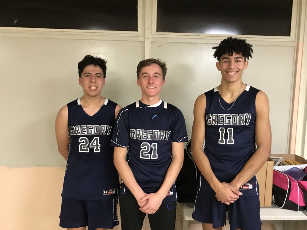 TGSHawksHoops's tweet photo. Hawks Senior Night! Come on out to send off 3 amazing student-athletes who are and always have been all-in. #commitment #hawkson3familyon6 https://t.co/ZAYsfOxSjS