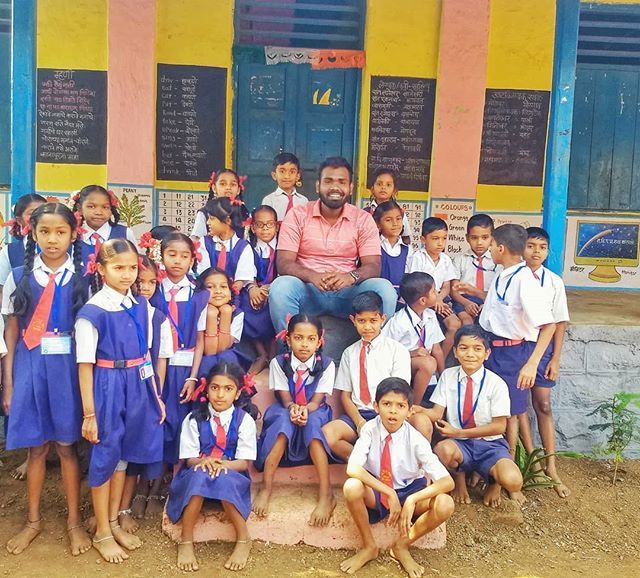 jaydeokolekar's tweet photo. "The soul is healed by being with children." @genextstudents
#csr #socialwork #education #underprivilegedchildren #digital #edutech #children #love #happiness #school #konkan #village https://t.co/8DXYMkrjp0