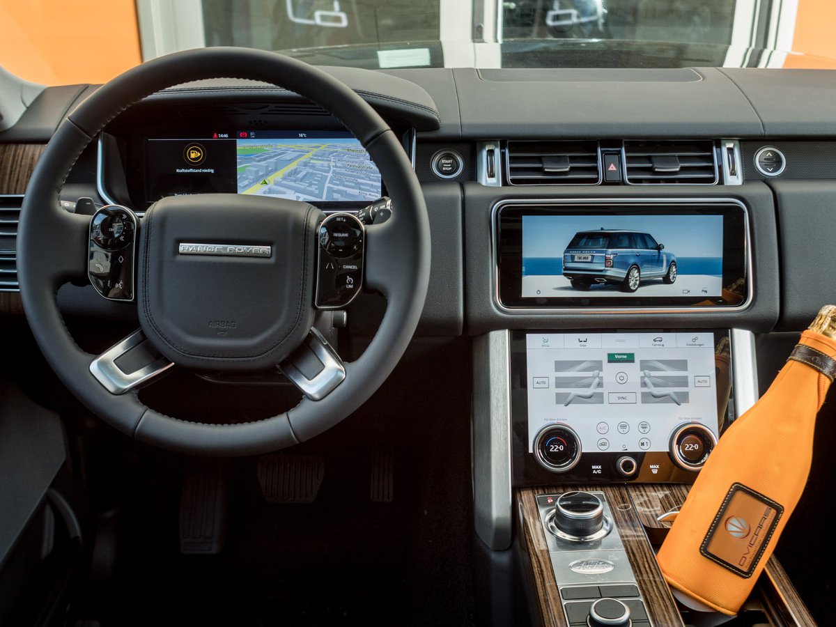 OVICARS1's tweet photo. Range Rover HSE 3.0l TDV6 MY 2018 available at OVICARS https://t.co/QZx2k7indU https://t.co/MASaoZXUKY