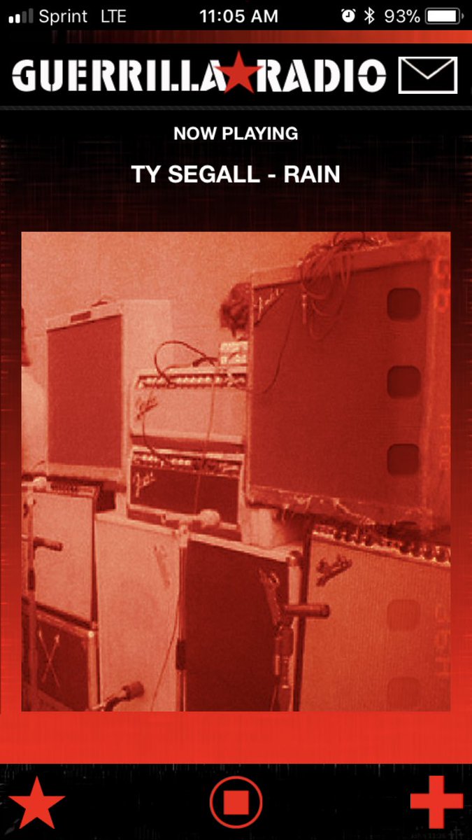 GuerrillaRadio's tweet photo. #NowPlaying on #GuerrillaRadio @tysegall #TySegall #FreedomsGoblin #NewMusic #RockBlock #FullLP #FullAlbum #OnAir 11 AM EST https://t.co/iO5Ko6qQZO