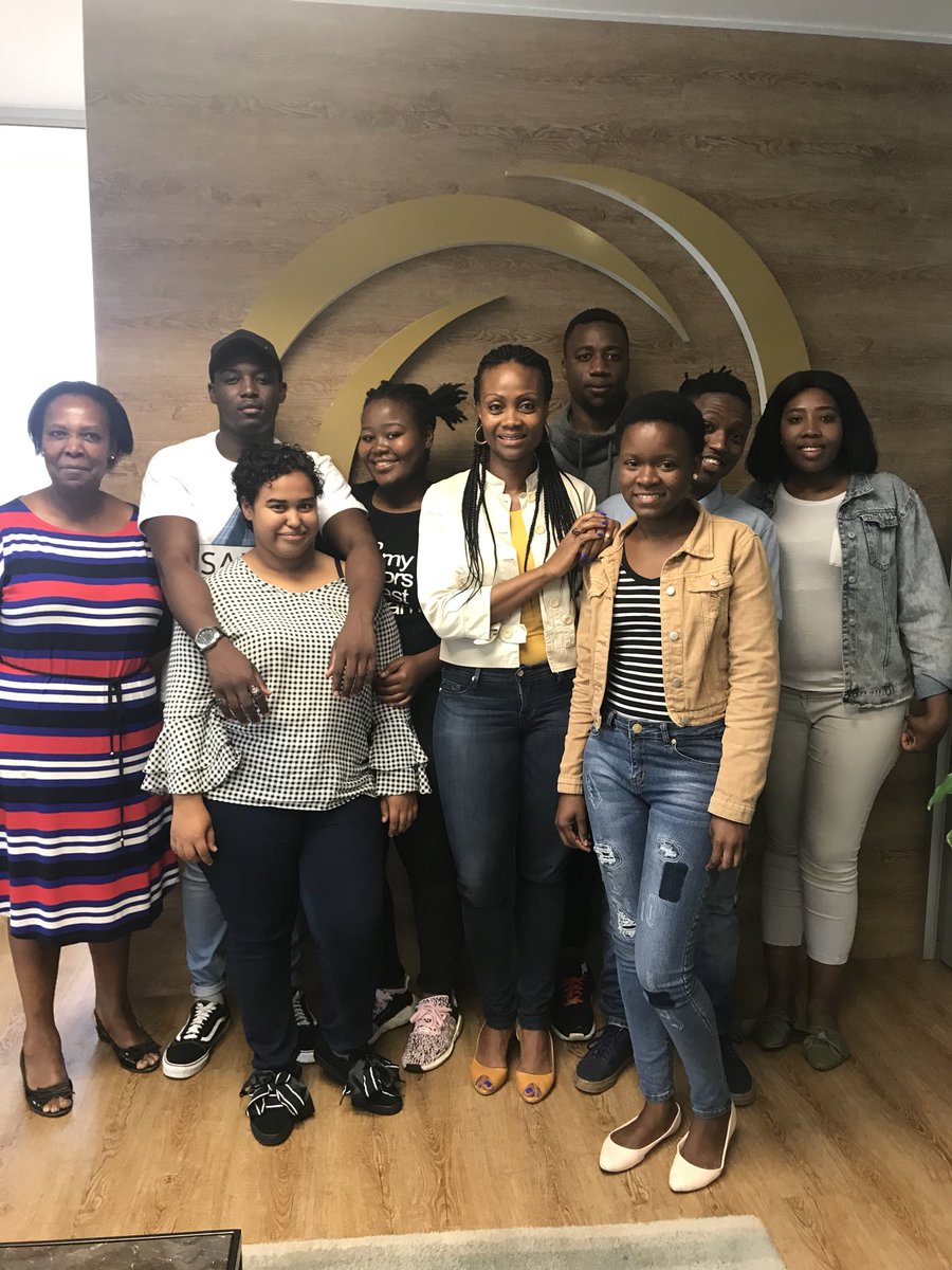 PeleMkhari's tweet photo. @SaibppWitssc After a month it was hard saying bon voyage to six interns today. It was my privilege working with ambitious, confident &amp; intelligent Wits property final year students. #SAIBPPWitsStudentChapter #UnleashingYoungMinds #PropertyInternship #MotsengVocationProgram 👊🏾 https://t.co/9Ow7uqWVEl