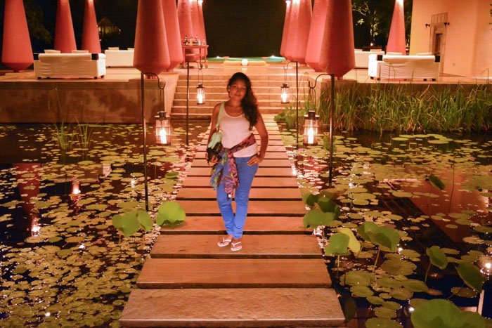 letsgoceylon's tweet photo. If you love to find luxury in the historical city of Sigiriya, Sri Lanka. 
Jetwing Vil Uyana by @JetwingHotels is an ideal place for it. It has stolen our hearts. #TravelSriLanka #LuxuryTravel #Jetwing #ttot https://t.co/ssH59xCetw
