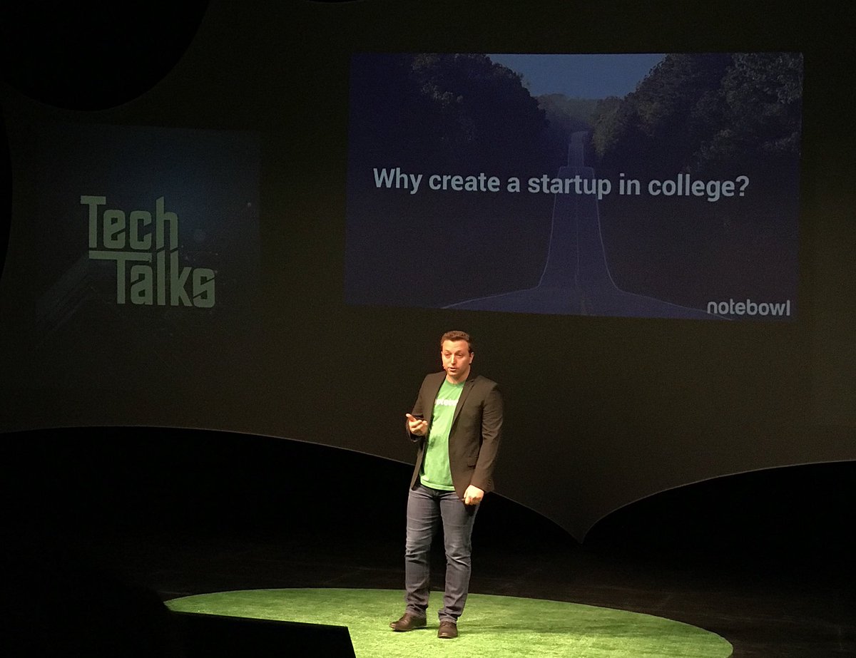 brandilucero's tweet photo. Attending #scctechtalks and I’ve been waiting for something like #notebowl for my #ninascholars #studentengagement #studentsuccess #SocialMedia https://t.co/u69D6hGNUA