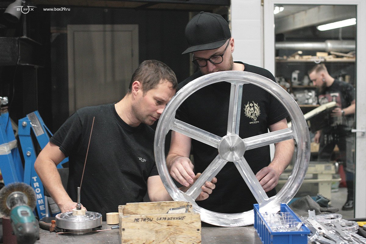box39co's tweet photo. 🔨#box39parts 

Новый сезон не за горами. Самое время задуматься о новых колесиках... 
от box39 😏 

#box39 #кастомайзинг #yamaha #колеса #wheels #мотоцикл #фрезеровка #чпу #abamet https://t.co/atxRCFMwhI