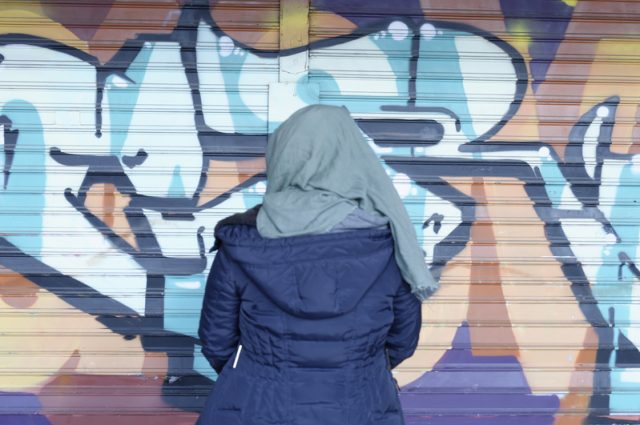 LeBondyBlog's tweet photo. 🔴 Aulnay-sous-Bois : un an après, les habitants racontent l'avant et l'après "Affaire Théo" - de @Kozi_P et @arno237 

➡️ https://t.co/DtYfw63Wk9 https://t.co/IKb1iwuD5r