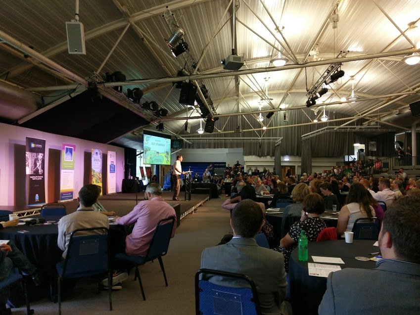 chumdesigns's tweet photo. throwback post to branding last year's #brightonsummit 😁 thanks to @brightonchamber for asking me to help out! was a great event  x https://t.co/ohxWCg14Fj