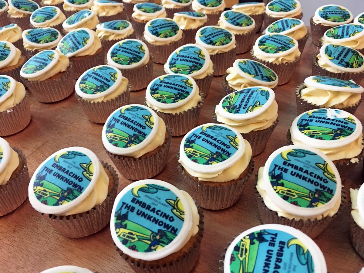 chumdesigns's tweet photo. throwback post to branding last year's #brightonsummit 😁 thanks to @brightonchamber for asking me to help out! was a great event  x https://t.co/ohxWCg14Fj