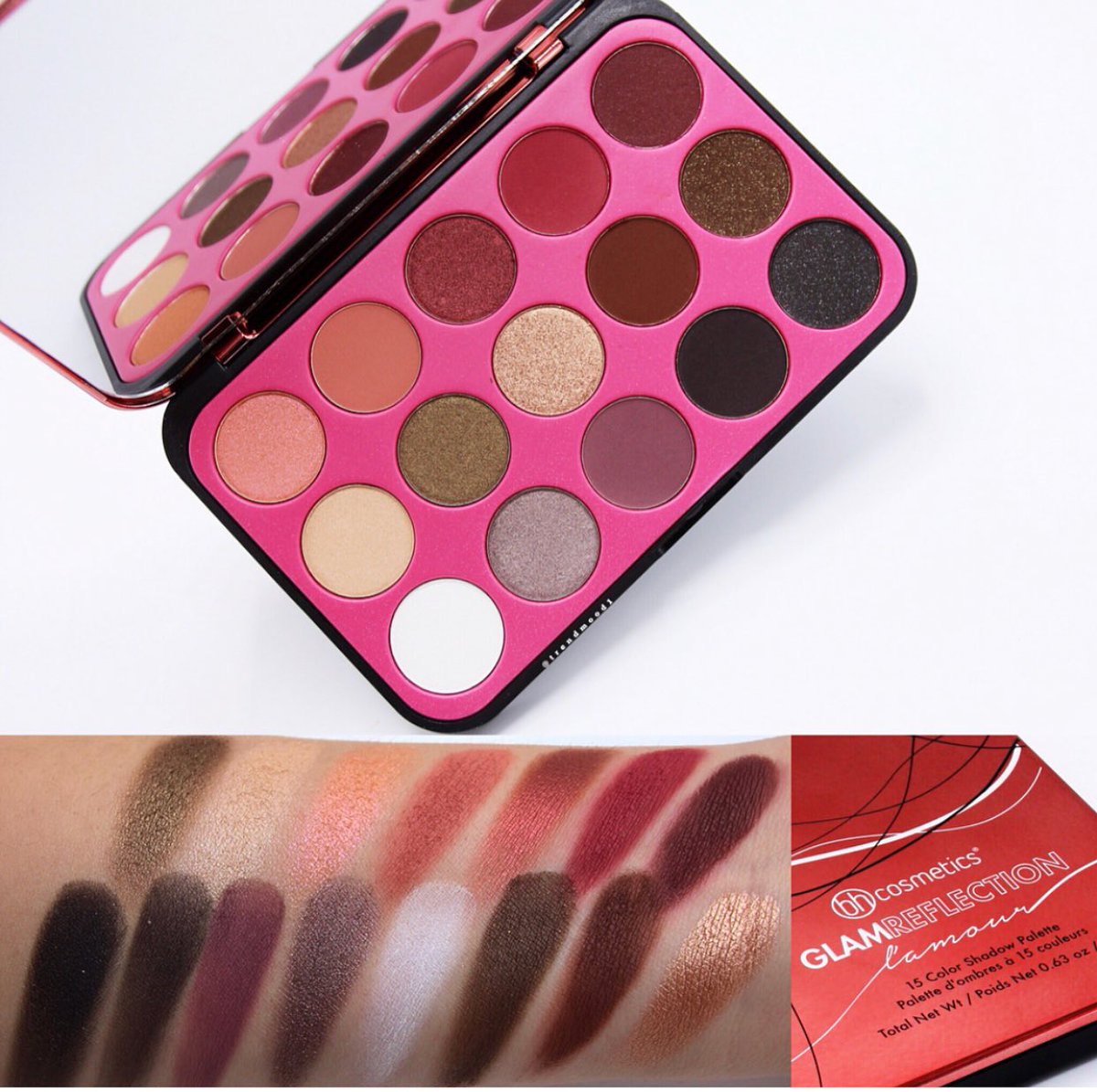 Trendmood's tweet photo. Available Now! LINK β‘οΈ https://t.co/swYshOlMQI Officially online @bhcosmetics New #EyeshadowPalette β€οΈ ππ¨ From the #GlamReflection Series! #L'amour Which includes 15 Eyeshadows $15.99
+ A Sculpt and Blend Fan Faves #BrushSet β€οΈ $19.99 https://t.co/s0jxgM6bDt