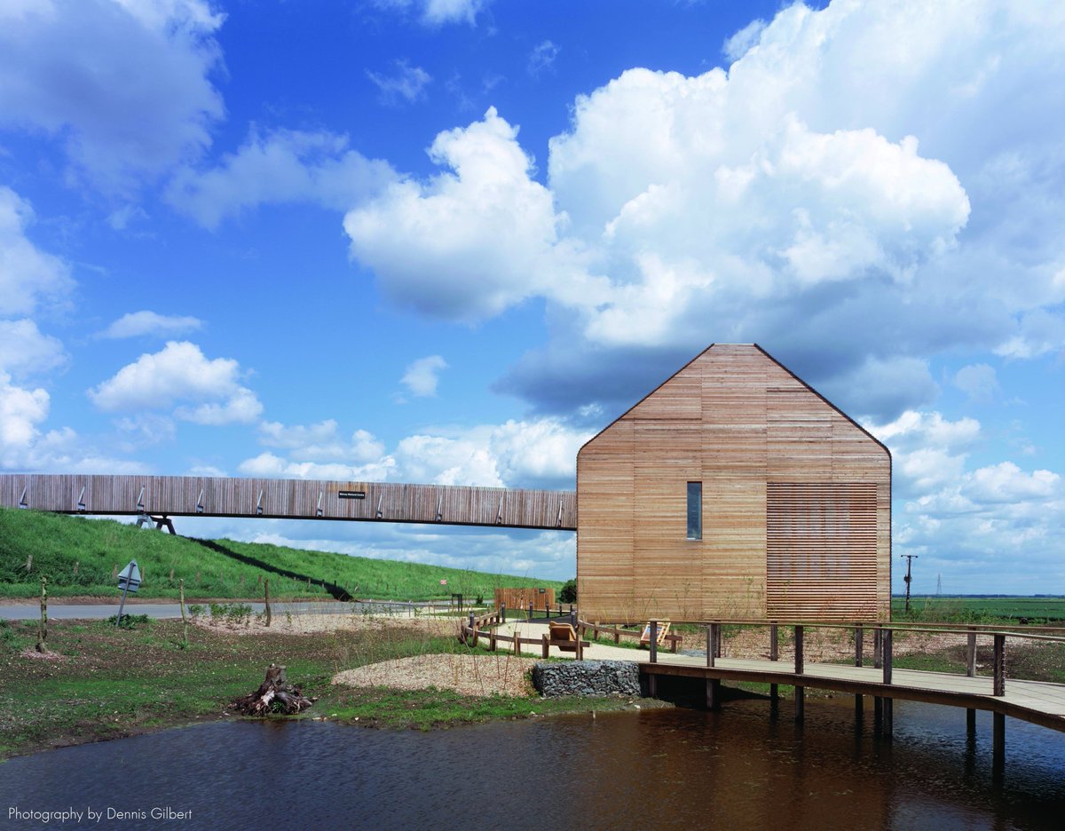 alliesmorrison's tweet photo. #WorldWetlandDay is a perfect time to celebrate the @WWTWelney Centre, designed as a place for visitors to start their day exploring the natural wetland habitat in the heart of the Fens:  https://t.co/h7eO2UyHPj https://t.co/opyV2FfW8I
