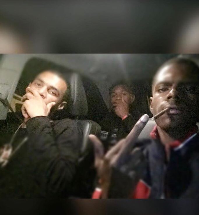 EmillioEscabor1's tweet photo. More heart then Jesus himself. In a sec lil bro #FreeWhoMattersTheMost #FamilyRules 🤫 https://t.co/sq7oOD3eyG