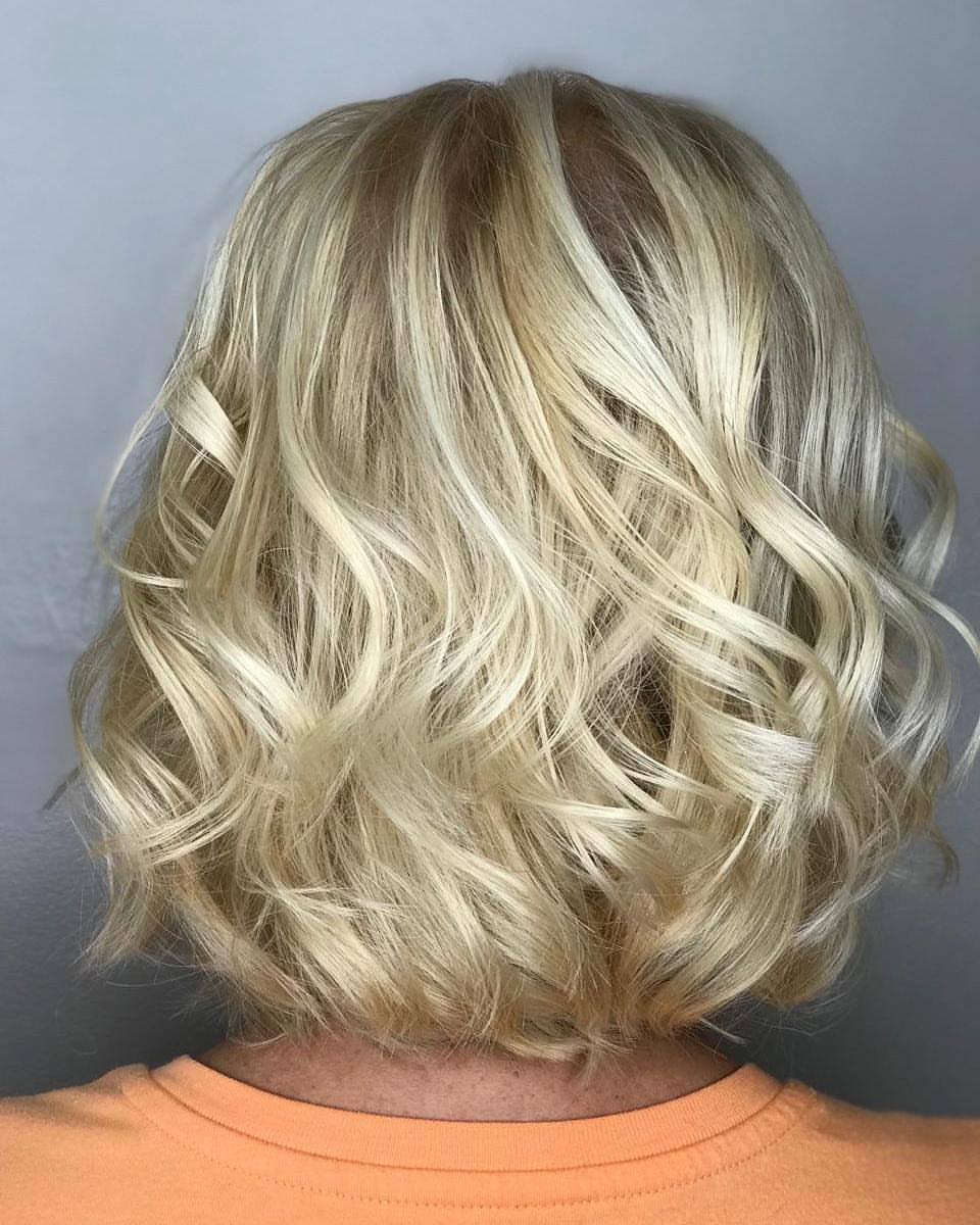 IAmSalon's tweet photo. Nothing makes a woman feel beautiful like a new cut &amp; color! ✂️ https://t.co/wZvKHrNFkm