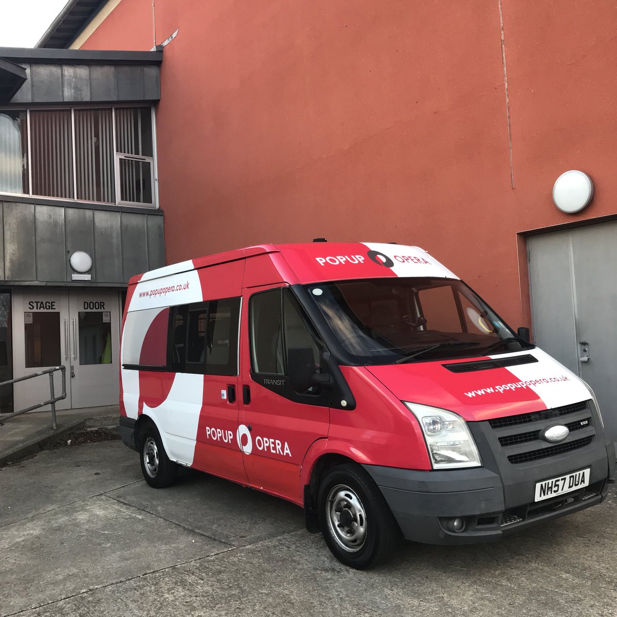 wiltshiremusic's tweet photo. The @PopupOperaUK Van has arrived @wiltshiremusic which means only one thing #POPUPTAKEOVER Stay tuned for more updates as we get ready for our performance of Hansel and Gretel TONIGHT! https://t.co/hxOLg2HfPG
