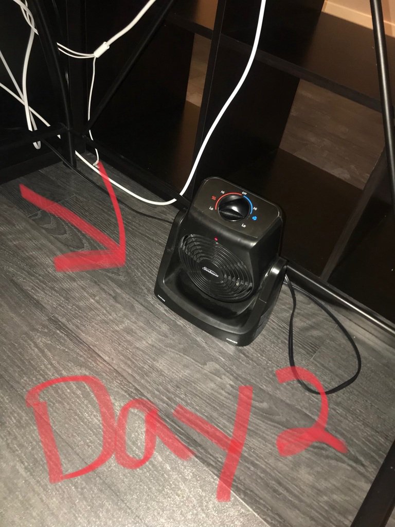 ninthrootagency's tweet photo. Leave your heater on one day, we forgive.
Leave in on two days in a row, you have to get a tattoo. https://t.co/EYDkJPwr37