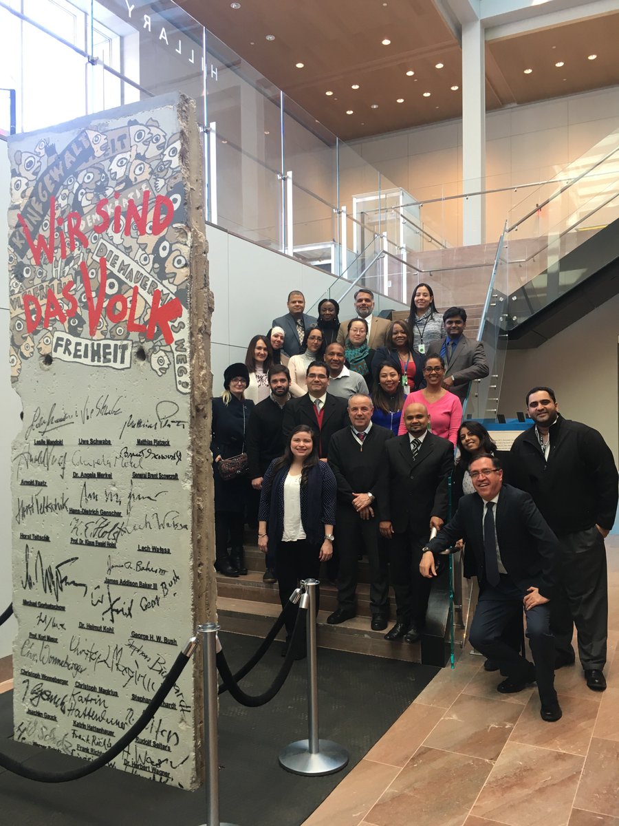 FSISPASDean's tweet photo. Senior consular colleagues from around the world learning about the importance of American diplomacy at the U.S. Diplomacy Center. @FSIatState @DiplomacyCenter https://t.co/0N02T7cc0S