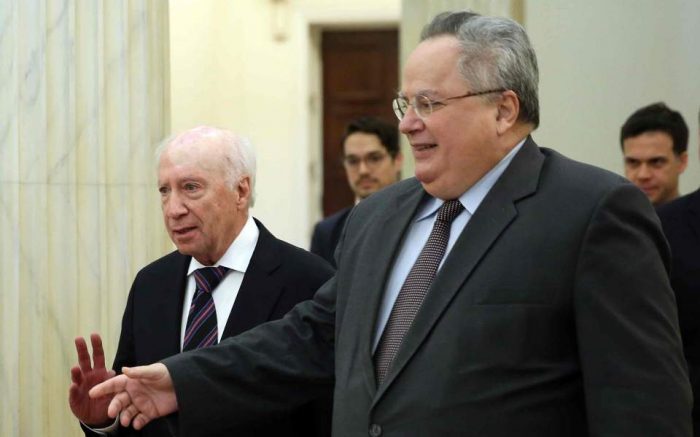 LykavitosGr's tweet photo. Κοτζιάς σε Νίμιτς: Δεν είσαι αρμόδιος να μιλάς για την δική ...  #lykavitosgr #kotzias #nimits https://t.co/e8EbhJO6wM https://t.co/8IStMSzOGh