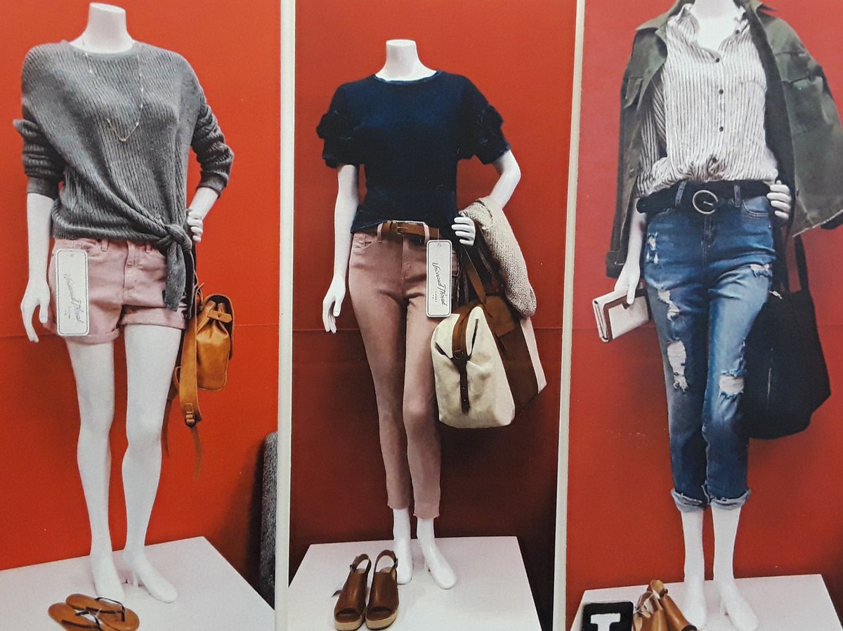 vml_katie's tweet photo. So proud of our softlines team for all of their great #UniversalThread #MannequinChallenge entries! Team members are already excited to vote for their favorite look! #G199UniversalThread #R100FindYourFit #targetstyle @rrwallraff @tilletts3 @JenieBrisson @STACY67776075 https://t.co/JiD9m428lX
