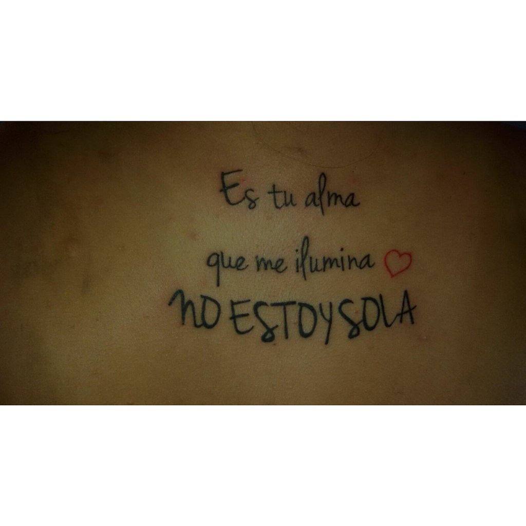 onlyofespos's tweet image. La musica es mágica❤ Que lindo es llevarte en mi piel 💉💕 #NoEstoySola #AmorEsPresente @laliespos @LaliMusica