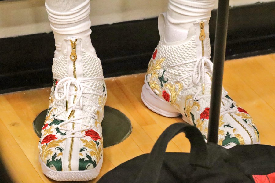 LeBron James' Embroidered KITH x Nike LeBron 15s Hypebeast