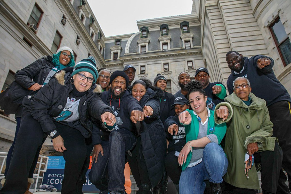 PhillyPrisons's tweet photo. R.I.S.E. bleeds green! #FlyEaglesFly https://t.co/E6FEOhIoKQ