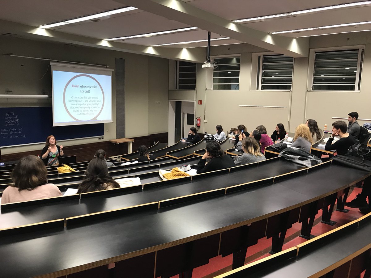 annaabb5's tweet photo. Learning some teaching strategies and activities to do with our kids to Teach Pronunciation to Young Learners by Ruth Lopez in @APAC_ELT #APACELT18 https://t.co/YAr2bTy6eI