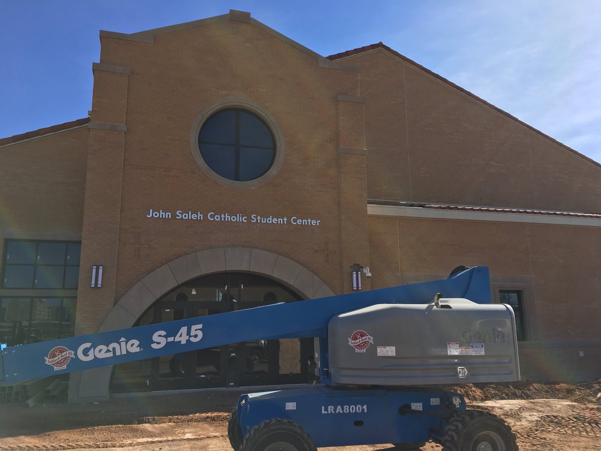 RaiderCatholic's tweet photo. #JSCSC #RaiderCatholic https://t.co/BXNCAlYHXq