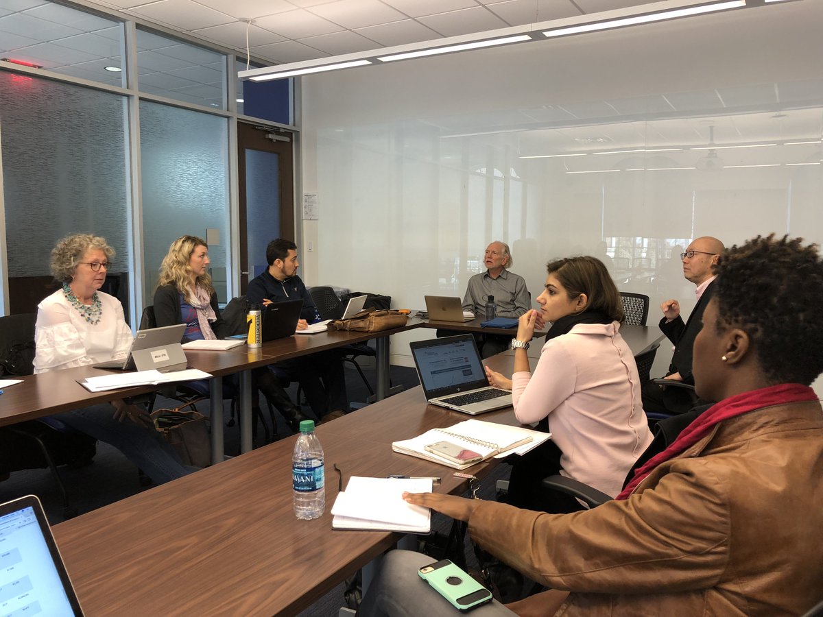 HarveySMU's tweet photo. Dr. Scott Baker and Dr. Aki Kamata facilitating working session on grant writing collaboration. #SMUResearch #SMU #Simmons @SMU_CORE https://t.co/7pFKOeGjZJ