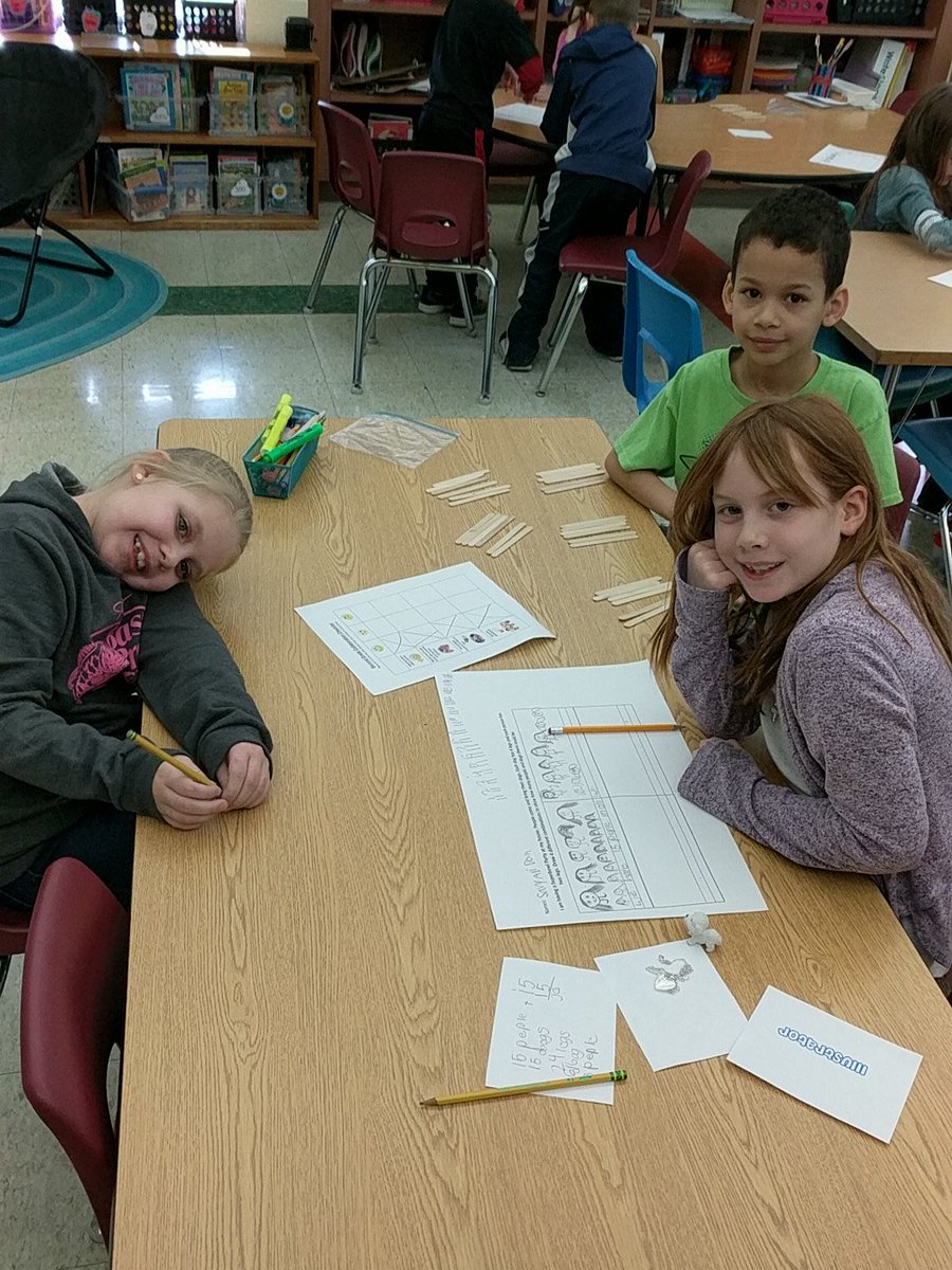 Collaborating to find multiple ways to solve a problem #mountrockproud #BSSDProud