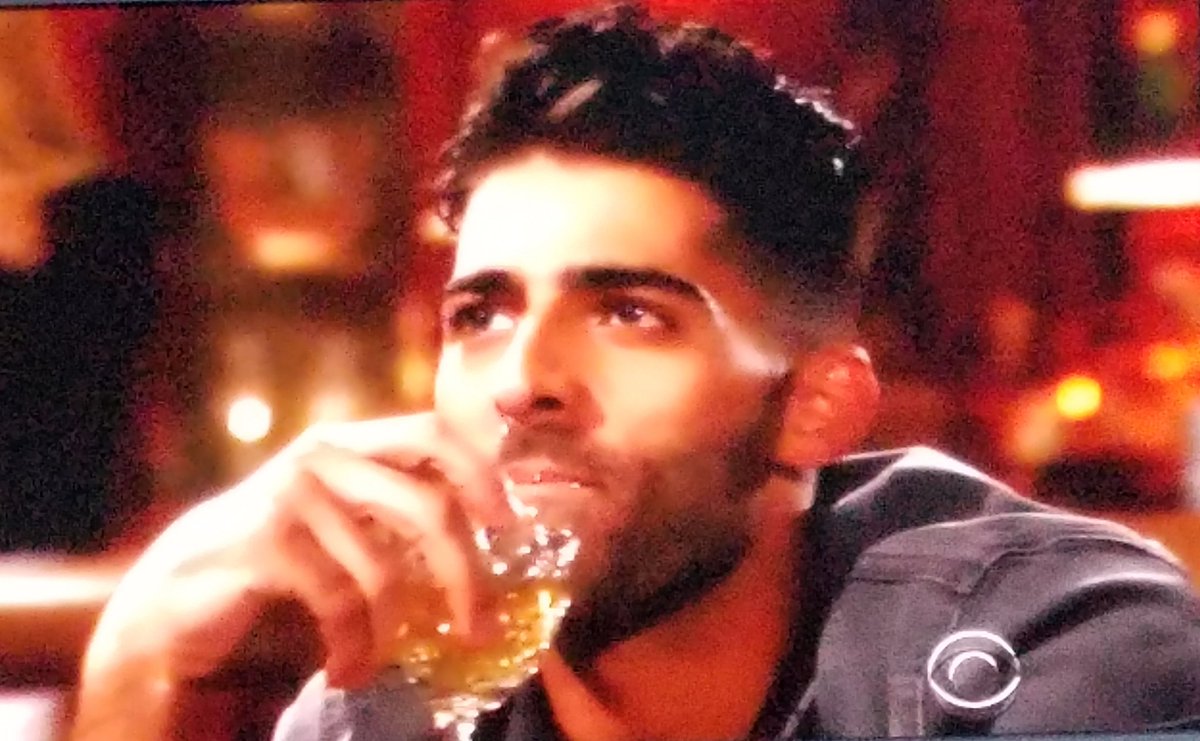 TexasAngel0180's tweet photo. @jasoncanela @jencarlosmusic @Lissettecanela Super proud of you Jason!!! https://t.co/dngOYityu5