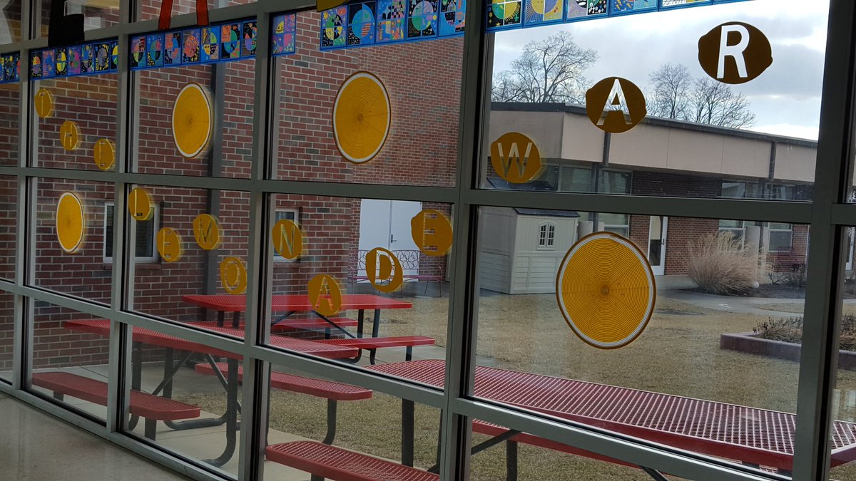 Kicking off Virginia Reads One Book! The Lemonade War @gqeswps <a href="/write2bliterate/">Joanie Hovatter</a> <a href="/gqes_pto/">Garland Quarles PTO</a> @jvanheukelum <a href="/tweetwps/">TweetWPS</a> @