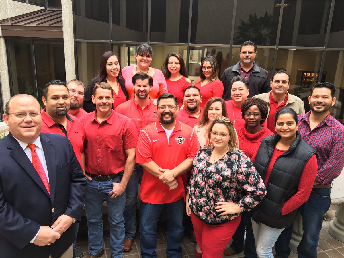 lnv_inc's tweet photo. We encourage everyone on #NationalWearRedDay to wear red and help raise awareness for heart health month! #CorpusGoRed #GoRedForWomen ❤️ https://t.co/e3LN4NhmFd