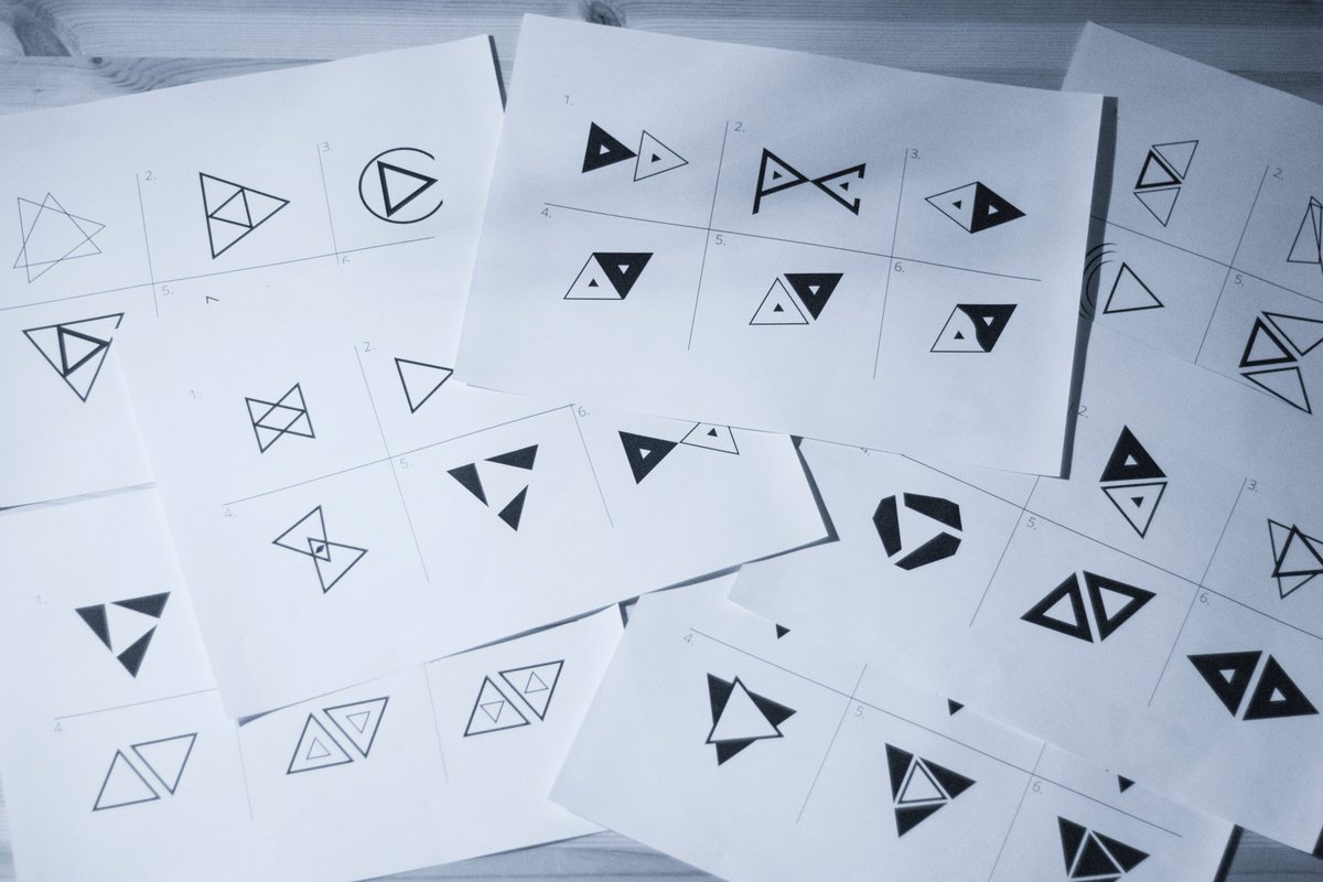 PlayContext's tweet photo. Hey, did you know that 'logo' is a Greek word meaning 'reason' or 'plan'? We brainstormed 48 iterations for our logo before choosing the final design.
#logo #logodesign #GraphicDesign #Berlin #playcontext https://t.co/U48zMxOI5W