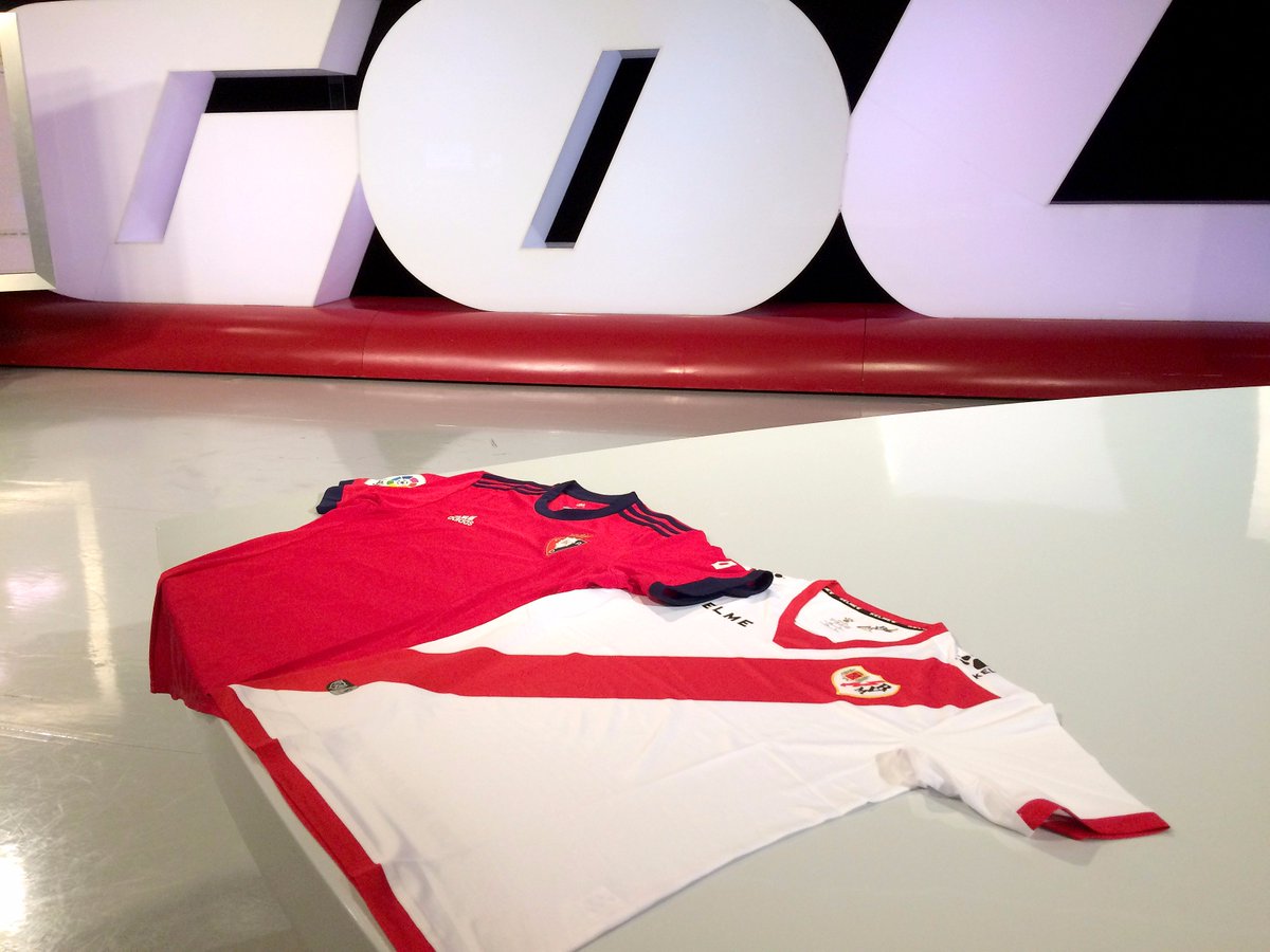 CONCURSO | ⚽️ ¡Regalamos las camisetas de <a href="/CAOsasuna/">CAOsasuna</a> y <a href="/RayoVallecano/">Rayo Vallecano</a>! ⚽️

¿Cómo optar a una de ellas? 🤔

📍 Seguir a <a href="/Gol/">GOL</a>
📍 Hacer RT

¡A las 21:00h rodará el balón de #GolLaLiga123 en El Sadar!