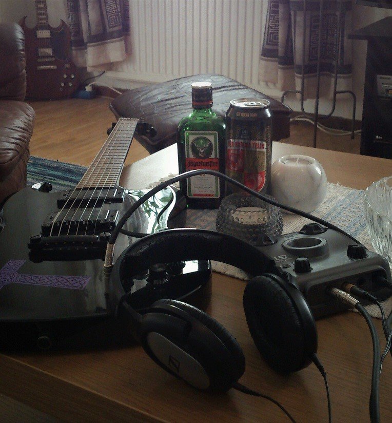 Doomdogs tweet media