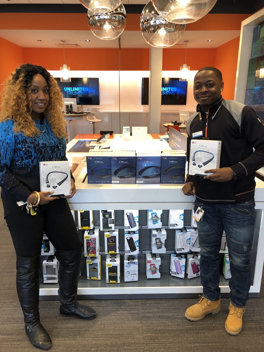 Danny_Marleau's tweet photo. Anyone else excited for some great deals on LG Tones?!?
#ATT #LGTONES #WorcesterPlaza https://t.co/DX32bQ4xzb