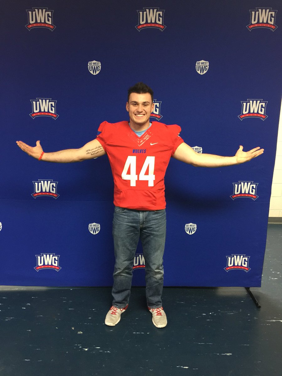 hunterhall2018's tweet image. Committed!!🔴🔵🐺@CoachCochran_BU @CoachSafford @CoachRock73 @RecruitGeorgia