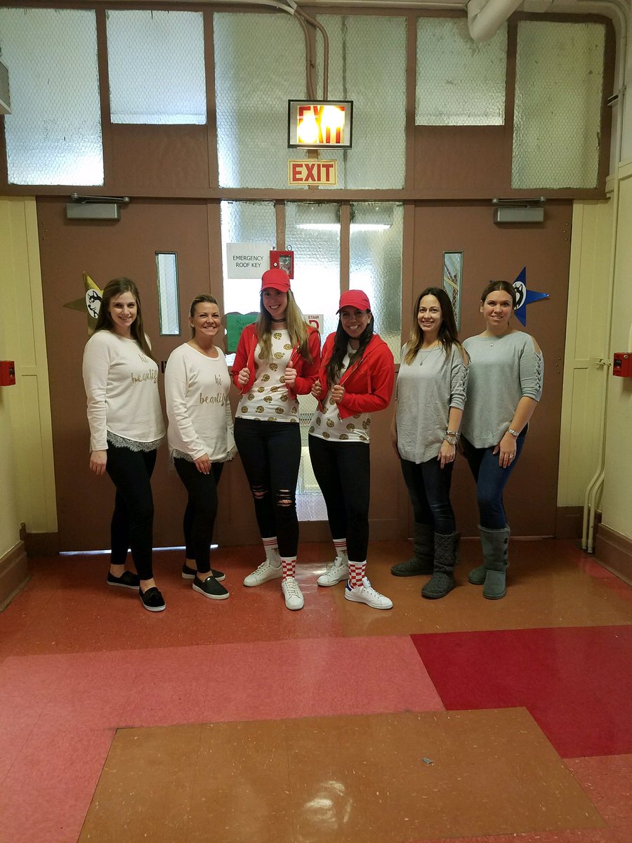 PS91Q's tweet photo. P.S. 91's fifth grade teachers showing husky spirit on "Twin Day"
#ps91q #ps91qhuskies #ps91spiritweek https://t.co/UwsaSRGuOZ
