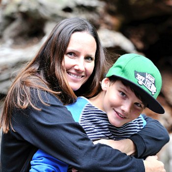 EatSleepBe's tweet image. Have you spoken with your tweens about underage drinking yet? I have. Here’s what happened. bit.ly/2DWxPuN #KnowWhenKnowHow #PLCB #PreventandEducate #ad