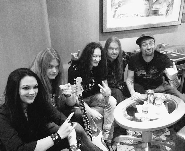 #jamsession 🤘🏻 <a href="/sabaton/">Sabaton</a> <a href="/SevenSpiresBand/">Seven Spires</a> <a href="/PrimalFearBand/">Primal Fear</a> <a href="/70000tons/">70000tons</a> #HEAVYMETAL #metal #cruise #70000tonsofmetal