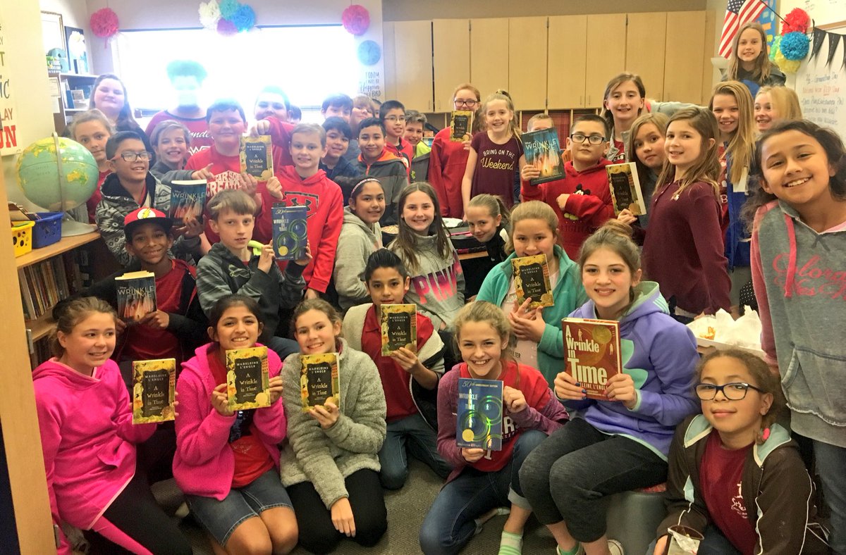 7thStapleton's tweet photo. 5th Grade #CarsonStars @WrinkleInTime book club. This is the 2nd club they will have completed this year. Ready to read to see the movie! @DISDCarson @decaturisd #weloveagoodbook https://t.co/svZGant5AE