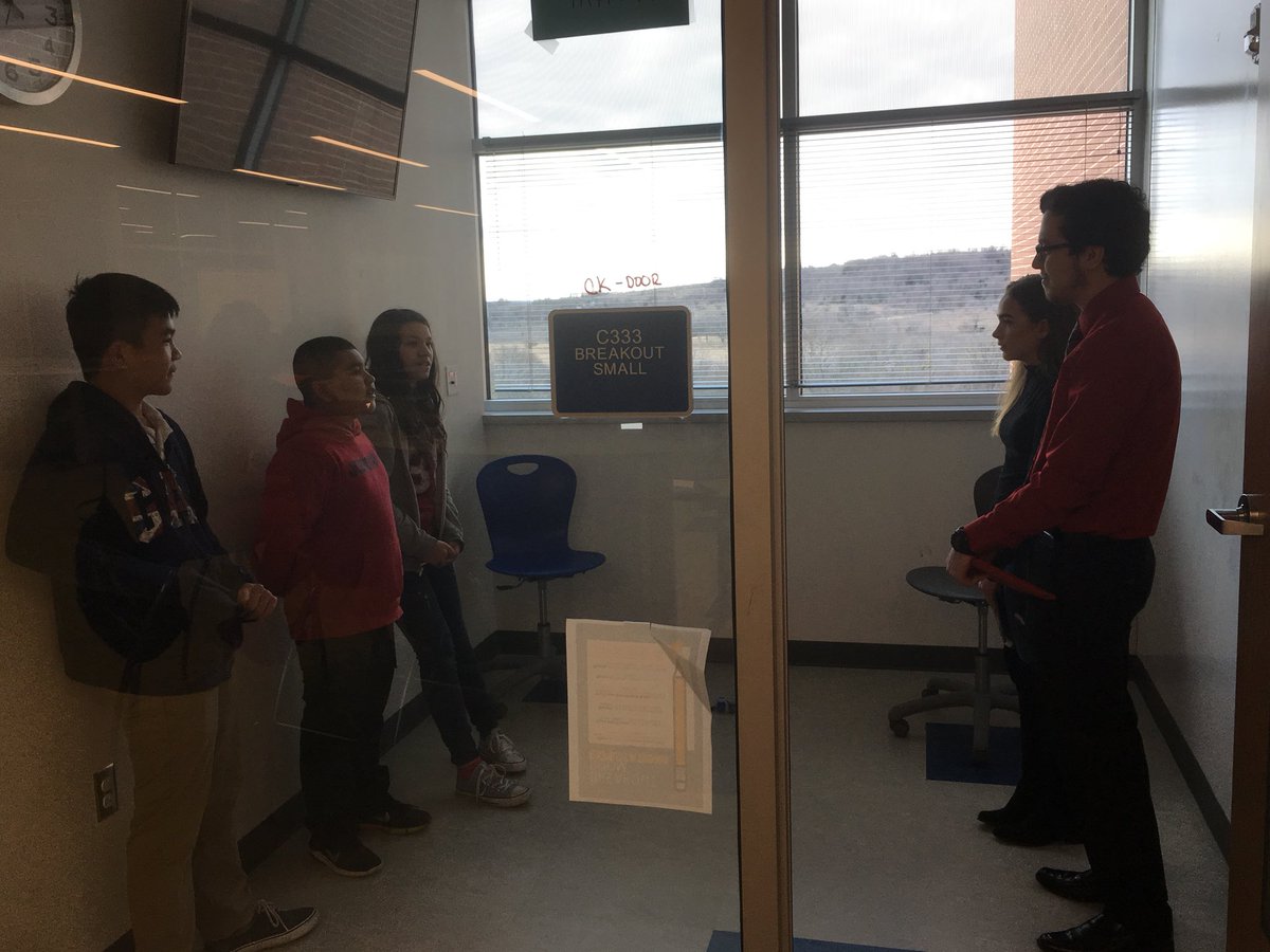 Ti10Conner's tweet photo. Today Manor New Tech High School Students Collaborated with New Tech Middle to encourage literacy and religious tolerance amongst youth through a reading of children’s books authored by New Tech High Students! https://t.co/wKe4C1Dfv8