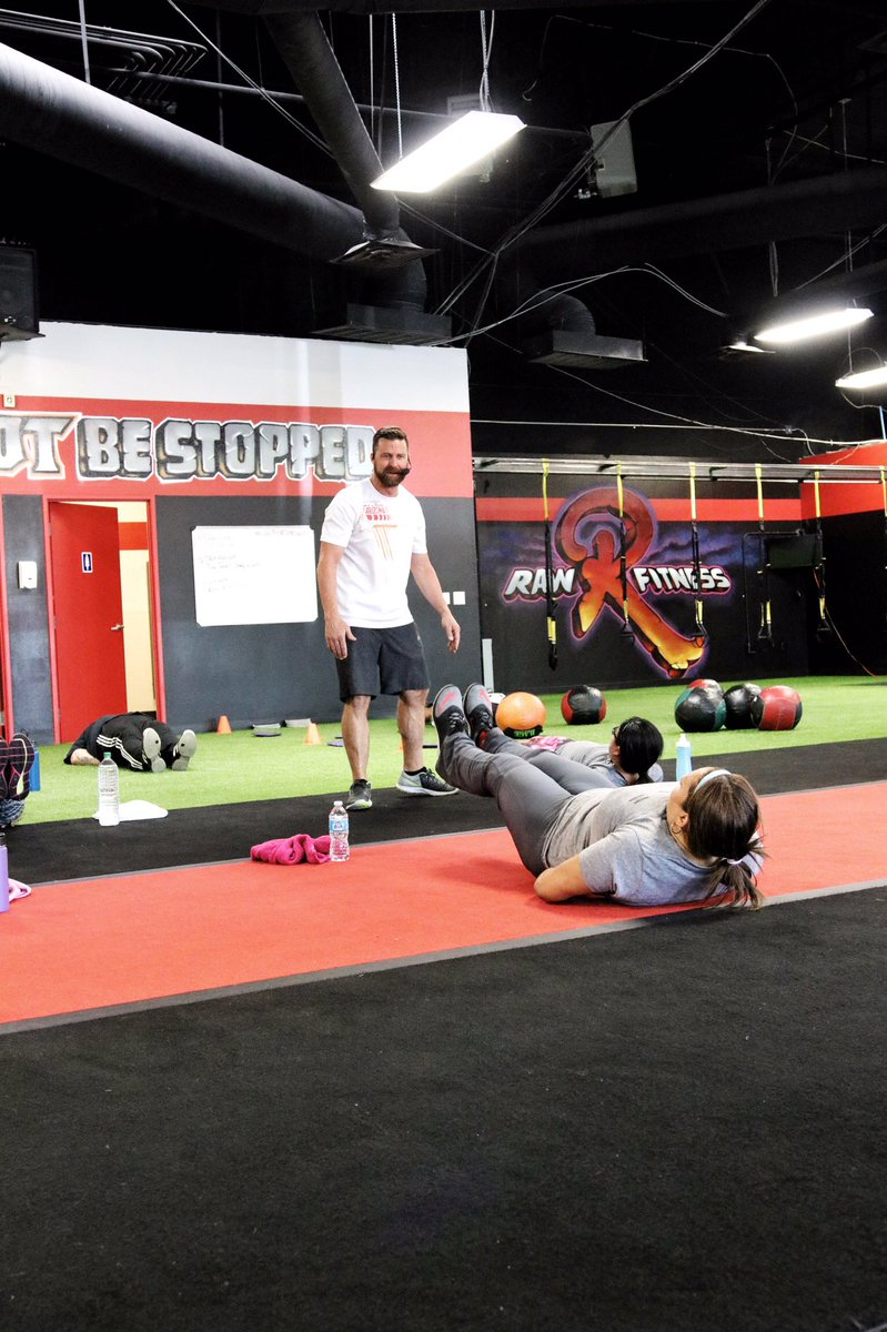 RawFitnessLV's tweet photo. You will never know your limits unless you push yourself to them. Have you attended a boot camp class yet? Why wait, join the #rawtribe today!
#rawfitnesslv https://t.co/kaSZyQ2tRR