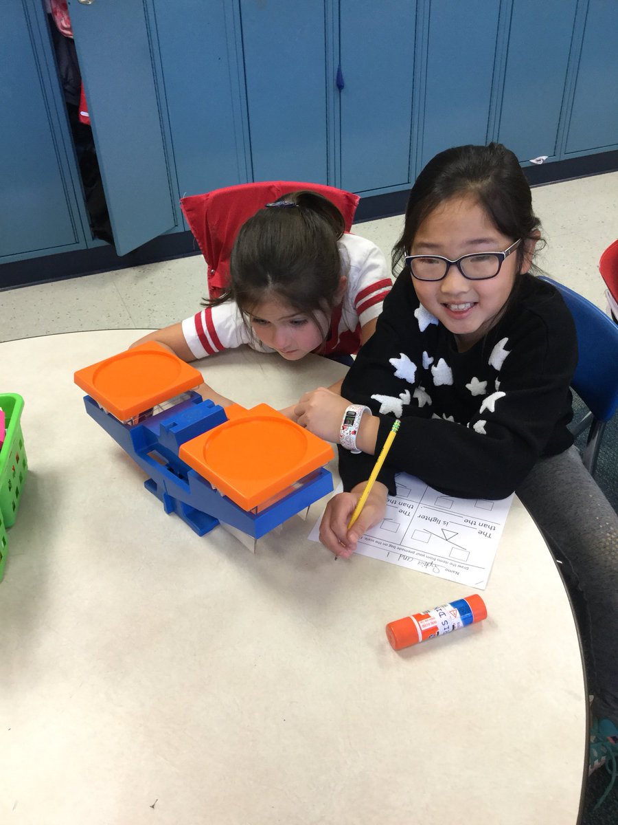 Ms. Grosshuesch tweet media